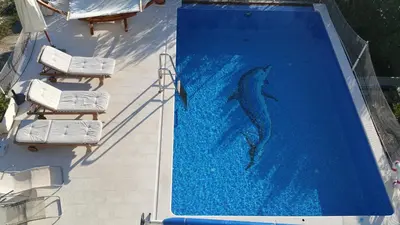 Bazen u objektu Villa Lana Apartments ili u blizini