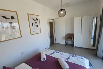 Krevet ili kreveti u jedinici u objektu WhiteHouse Brodarica FAMILY Apartment - close to Beach with Restaurant
