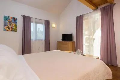TV i/ili zabavni centar u objektu Villa Mediterranean Paradise