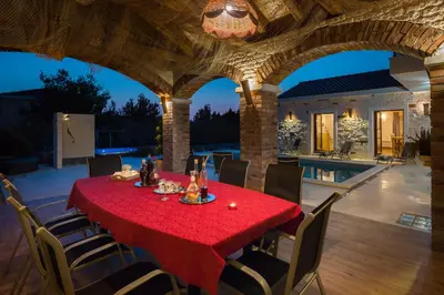 Tlocrt objekta Villa Mediterranean Paradise