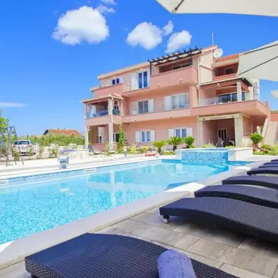 Awesome Apartment In Grebastica