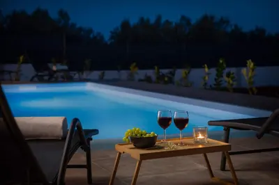 Bazen u objektu Villa Millennium ili u blizini