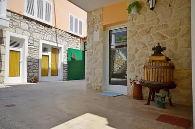 Zgrada u kojoj se nalazi apartman