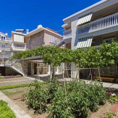 Apartments Konta City center