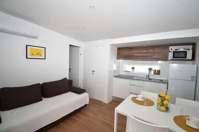Kuhinja ili čajna kuhinja u objektu Resort Renjeland