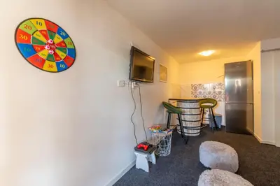TV i/ili zabavni centar u objektu Villa Spark with heated pool in Rogoznica Zecevo