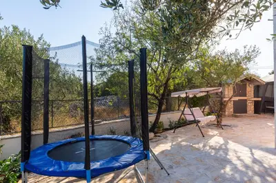 Bazen u objektu Villa Spark with heated pool in Rogoznica Zecevo ili u blizini