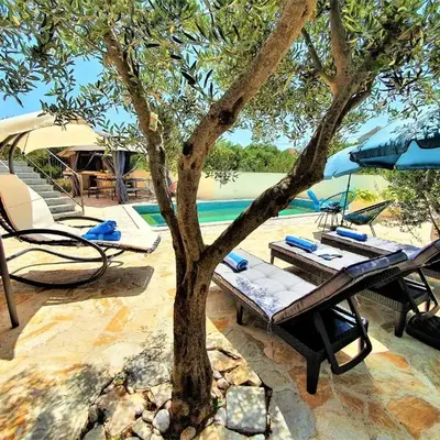 Villa Spark with heated pool in Rogoznica Zecevo