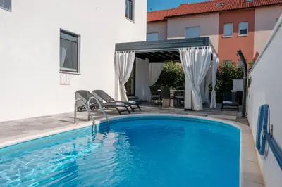 Bazen u objektu Villa Essenza - Luksuzne kuće za odmor ili u blizini