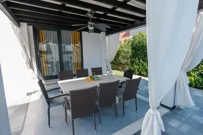 Balkon ili terasa u objektu Villa Essenza - Luksuzne kuće za odmor