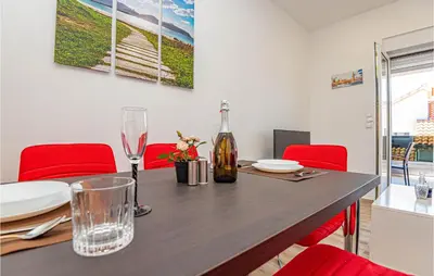 Pića u objektu Beach Front Apartment In Brodarica