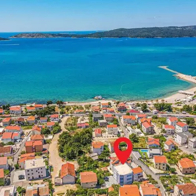 Beach Front Apartment In Brodarica