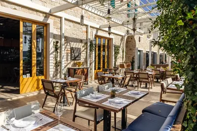 Restoran ili neka druga zalogajnica u objektu Armerun Heritage Hotel & Residences