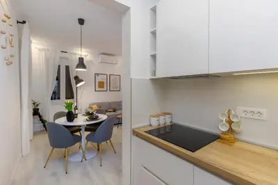 Kuhinja ili čajna kuhinja u objektu Apartment Ena ,city center