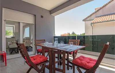 Balkon ili terasa u objektu Amazing Apartment In Brodarica With Wifi