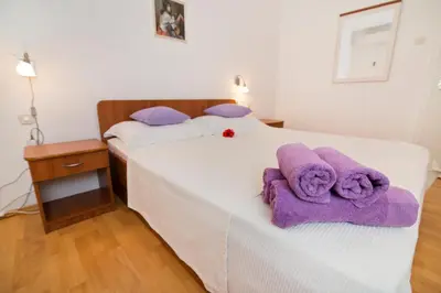 Krevet ili kreveti u jedinici u objektu Apartmani i sobe Josica