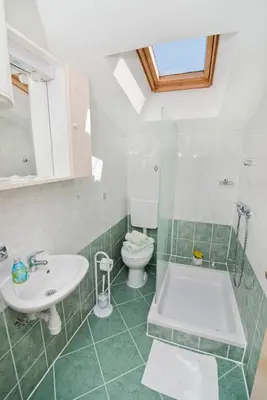 Kupaonica u objektu Apartmani i sobe Josica