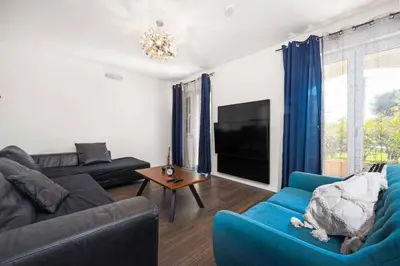 TV i/ili zabavni centar u objektu Holiday Home Roko&Iva