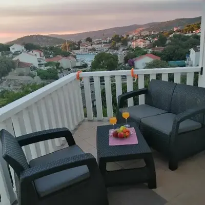 Apartmani Tina