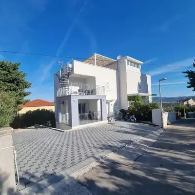 Matoc apartments