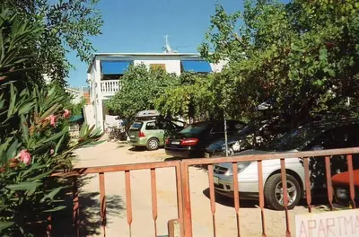 Zgrada u kojoj se nalazi apartman