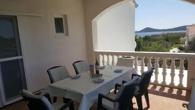 Pogled na planine ili pogled na planine iz apartmana