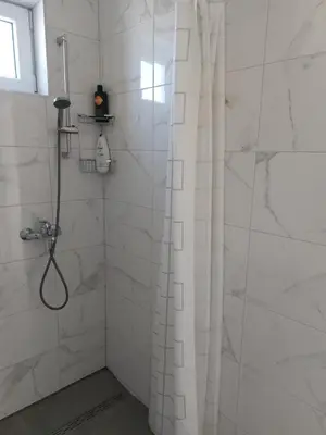 Kupaonica u objektu Apartmani Dejan