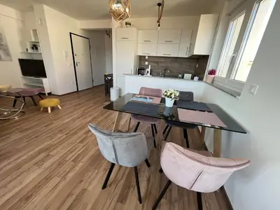 Kuhinja ili čajna kuhinja u objektu Apartments Relax