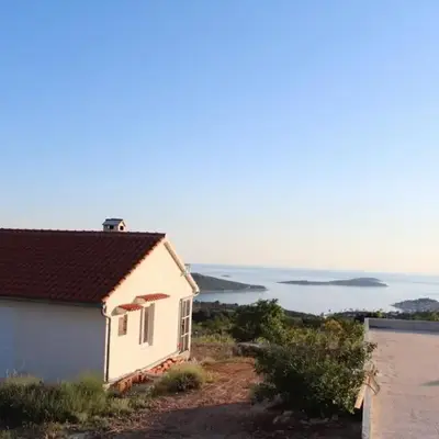 Robinzonski Turizam 