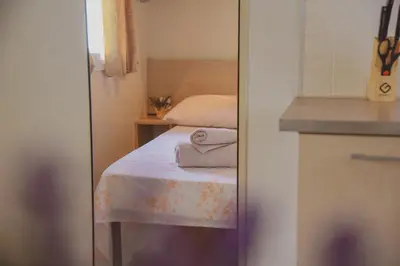 Krevet ili kreveti u jedinici u objektu Mobile Homes Bilice