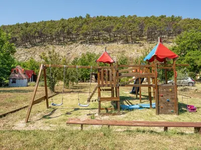 Dječje igralište u objektu Holiday Home Little Castle by Interhome