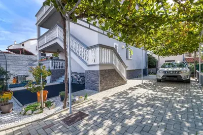 Zgrada u kojoj se nalazi apartman