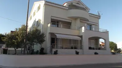 Zgrada u kojoj se nalazi apartman