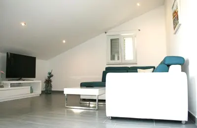 TV i/ili zabavni centar u objektu White Anchor