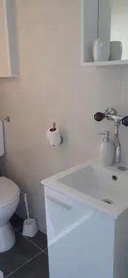Kupaonica u objektu Oaza mira