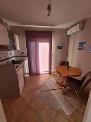 Kuhinja ili čajna kuhinja u objektu Villa Neda