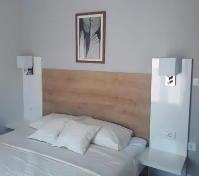 Krevet ili kreveti u jedinici u objektu Apartments Orsula near old town