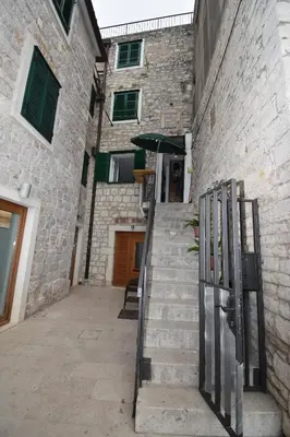 Zgrada u kojoj se nalazi apartman