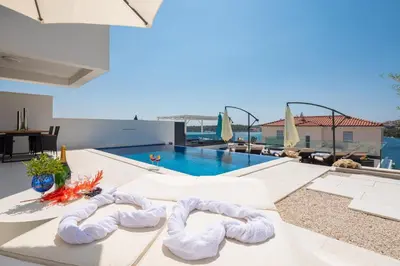 Bazen u objektu Villa Ocean View I Zatoglav ili u blizini
