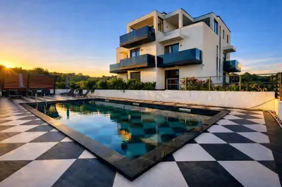 Bazen u objektu VILLA JANE INN ili u blizini