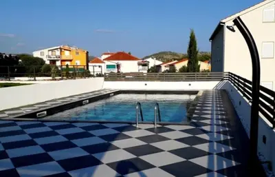 Bazen u objektu VILLA JANE INN ili u blizini
