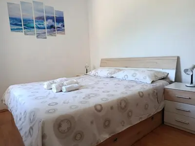 Krevet ili kreveti u jedinici u objektu Apartment Laura - with PRIVATE swimming pool