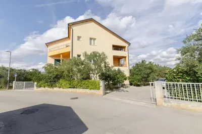 Zgrada u kojoj se nalazi apartman