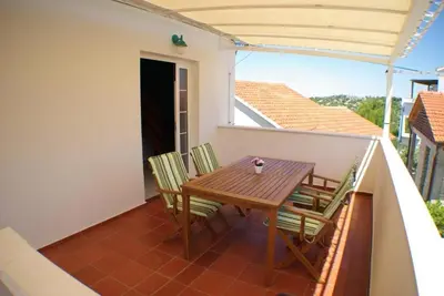 Balkon ili terasa u objektu Apartment in Murter with sea view, terrace, air conditioning, Wifi 5026-2