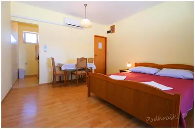 Krevet ili kreveti u jedinici u objektu Primosten Apartments