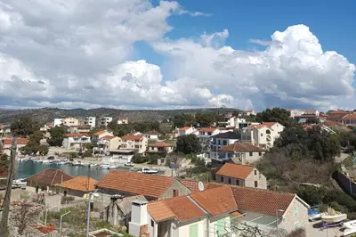 Pogled na planine ili pogled na planine iz apartmana