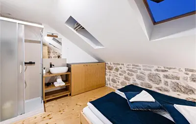 Krevet ili kreveti u jedinici u objektu Cozy Home In Kaprije With Kitchen