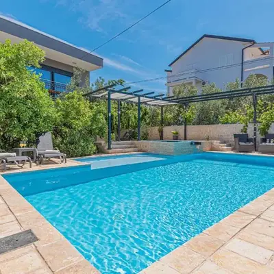 1 Bedroom Lovely Apartment In Brodarica