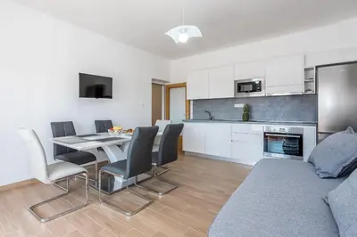 Kuhinja ili čajna kuhinja u objektu Apartments Baldo