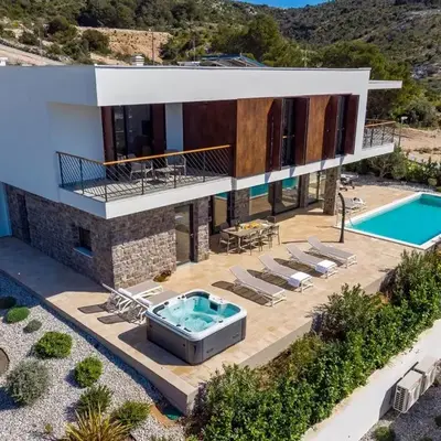 Seaview Villa Dolac with heated pool
